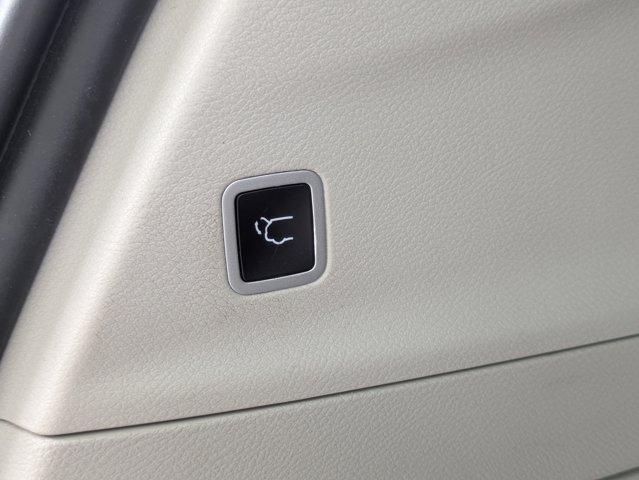 used 2022 Chrysler Pacifica car, priced at $20,699