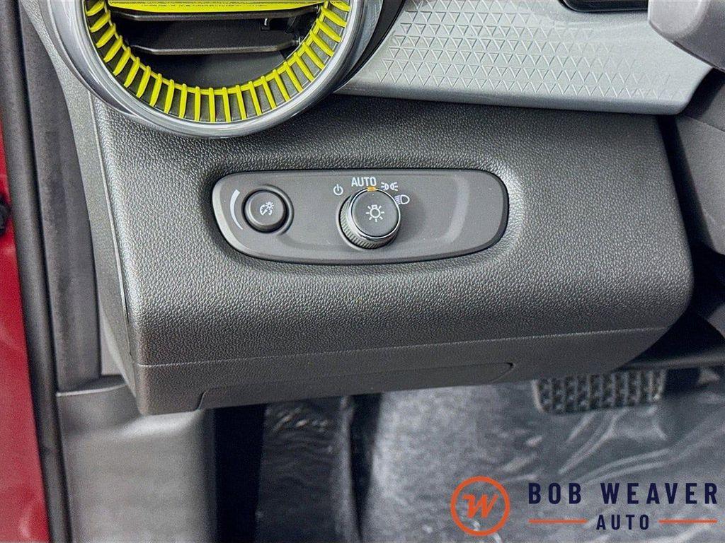 new 2026 Chevrolet Trax car, priced at $25,325