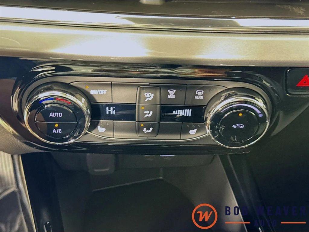 new 2026 Chevrolet Trax car, priced at $25,325