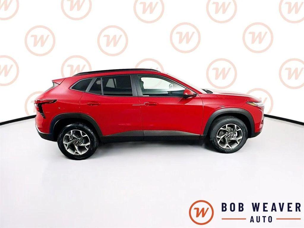 new 2026 Chevrolet Trax car, priced at $25,325