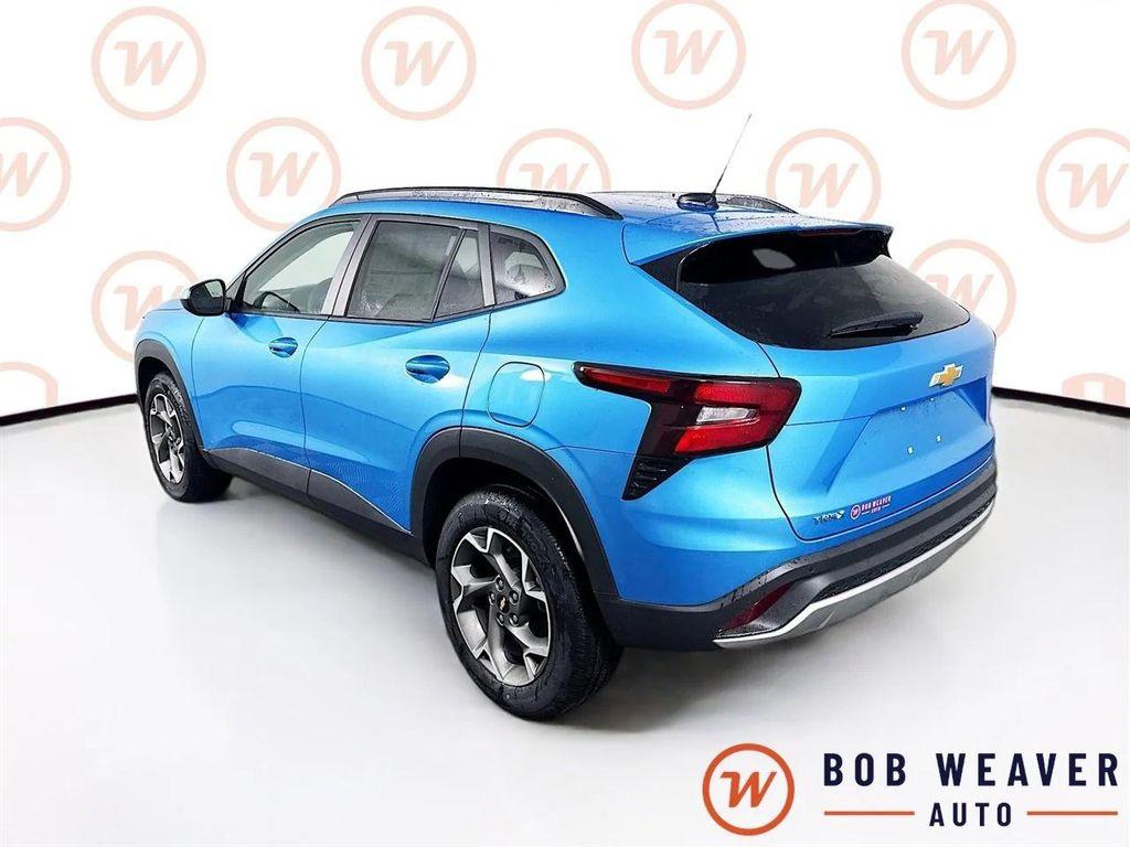 new 2026 Chevrolet Trax car, priced at $25,684