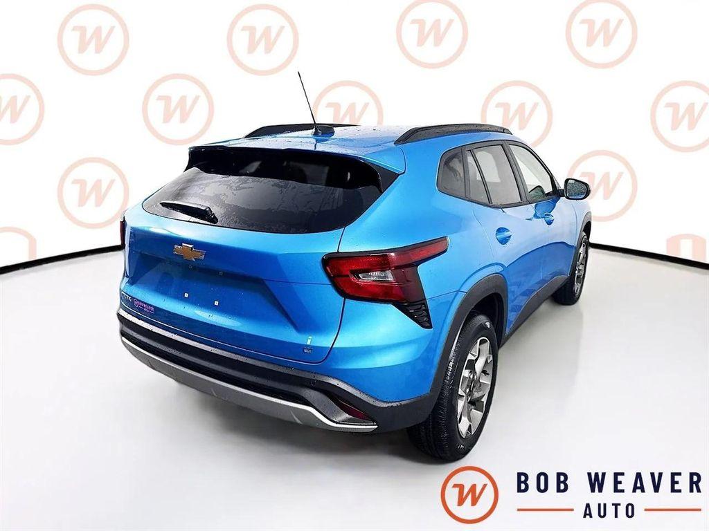 new 2026 Chevrolet Trax car, priced at $25,684