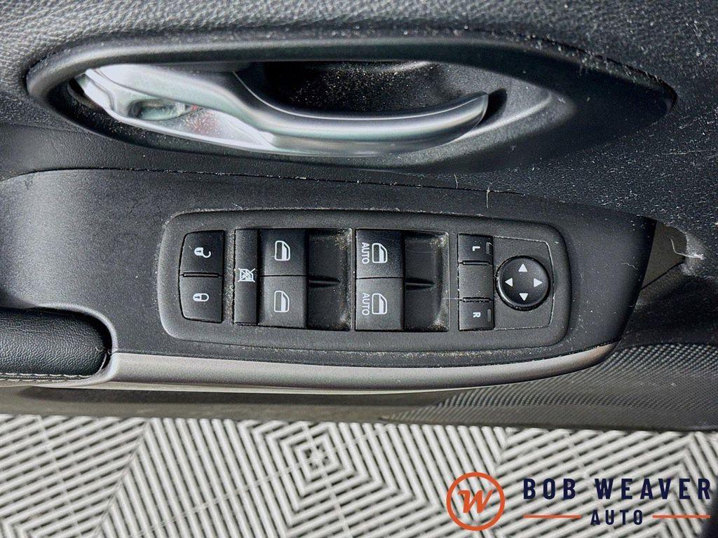 used 2021 Jeep Cherokee car, priced at $15,395