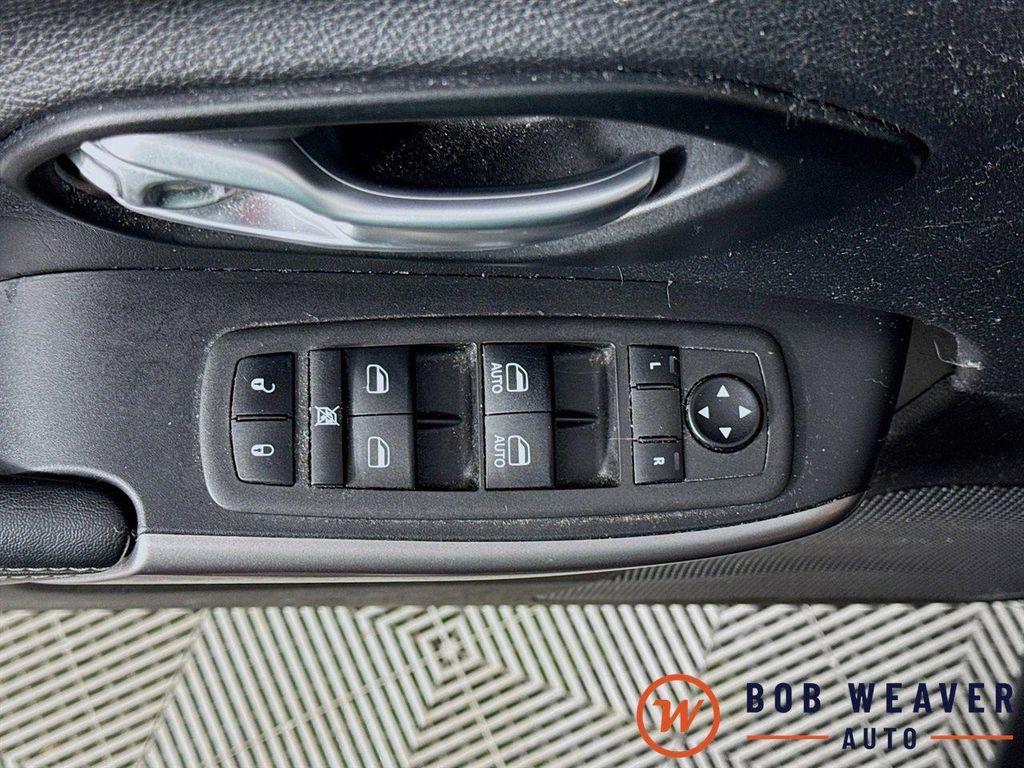 used 2021 Jeep Cherokee car, priced at $15,395