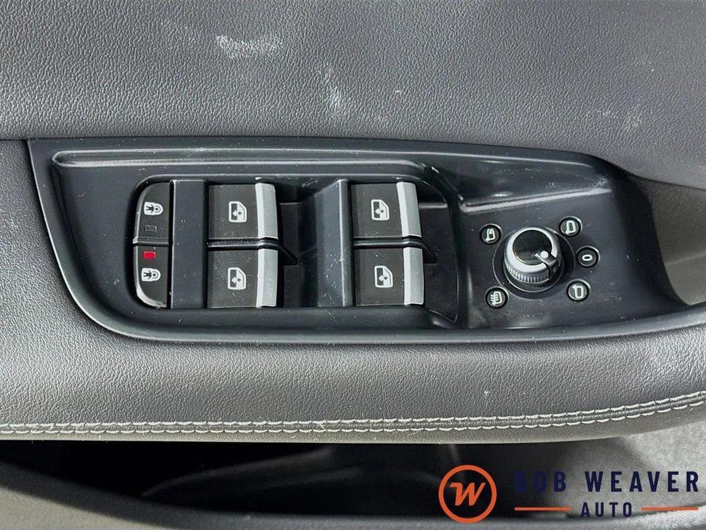 used 2025 Audi Q7 car, priced at $48,989