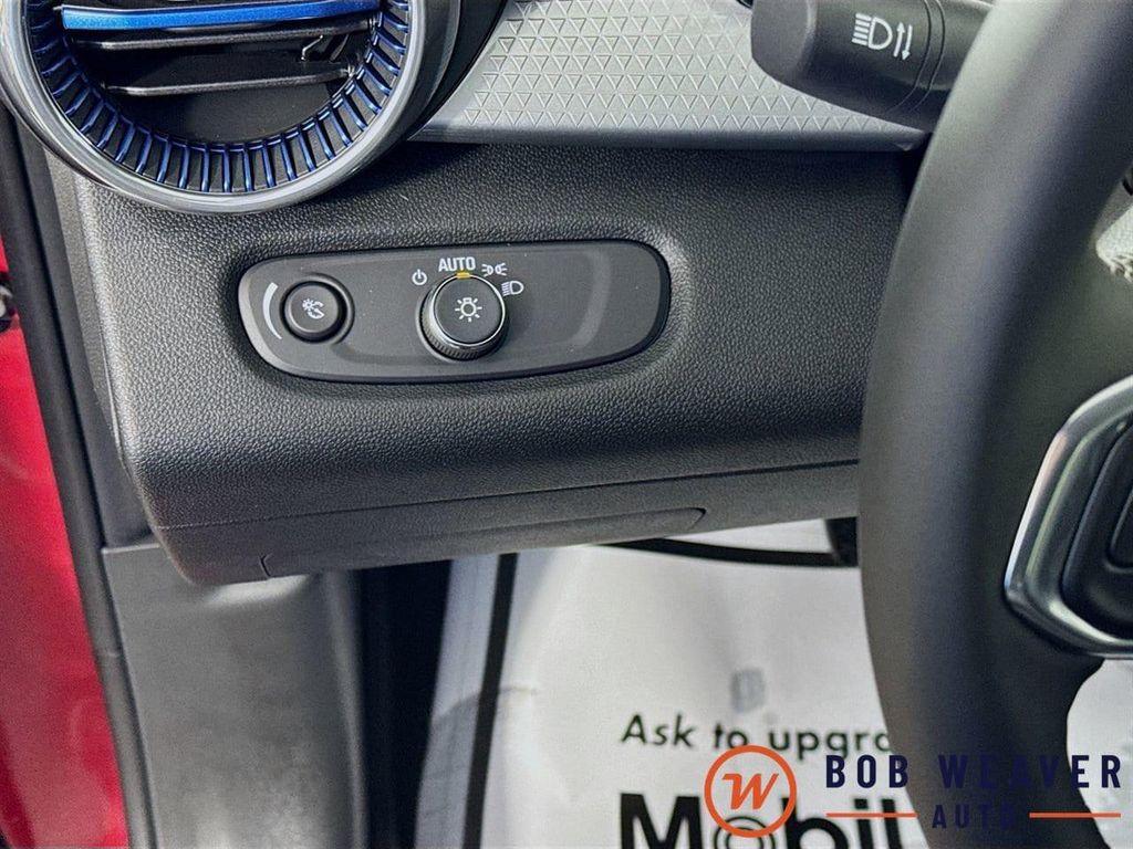 new 2026 Chevrolet Trax car, priced at $25,822