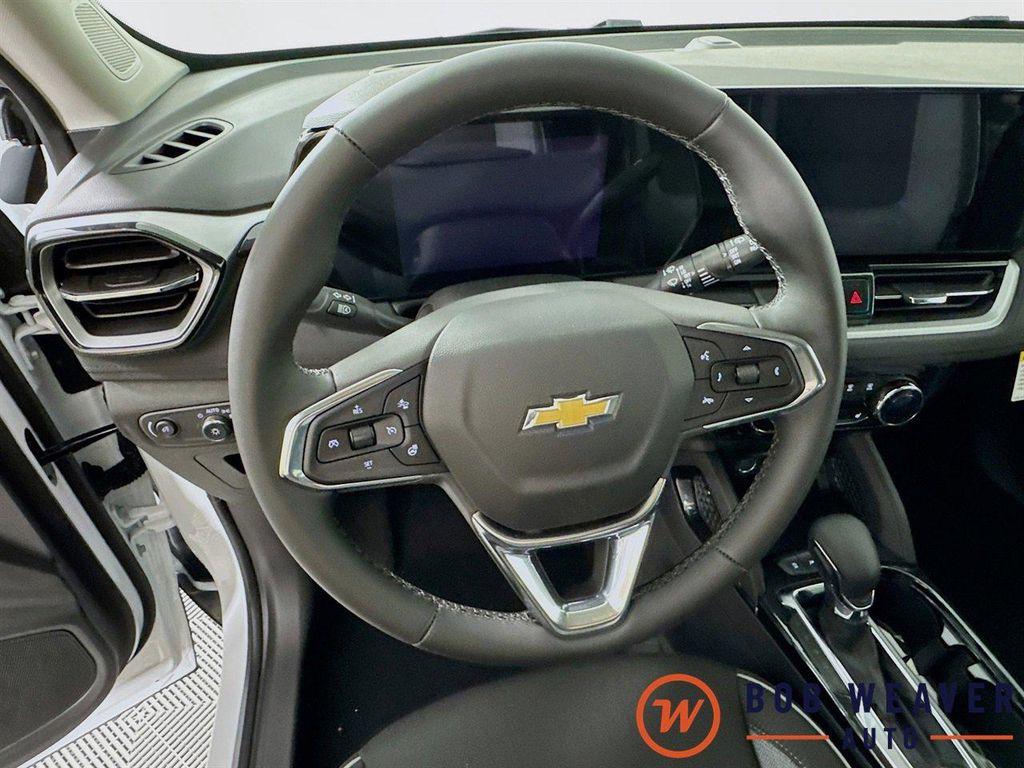 new 2026 Chevrolet TrailBlazer car, priced at $30,293