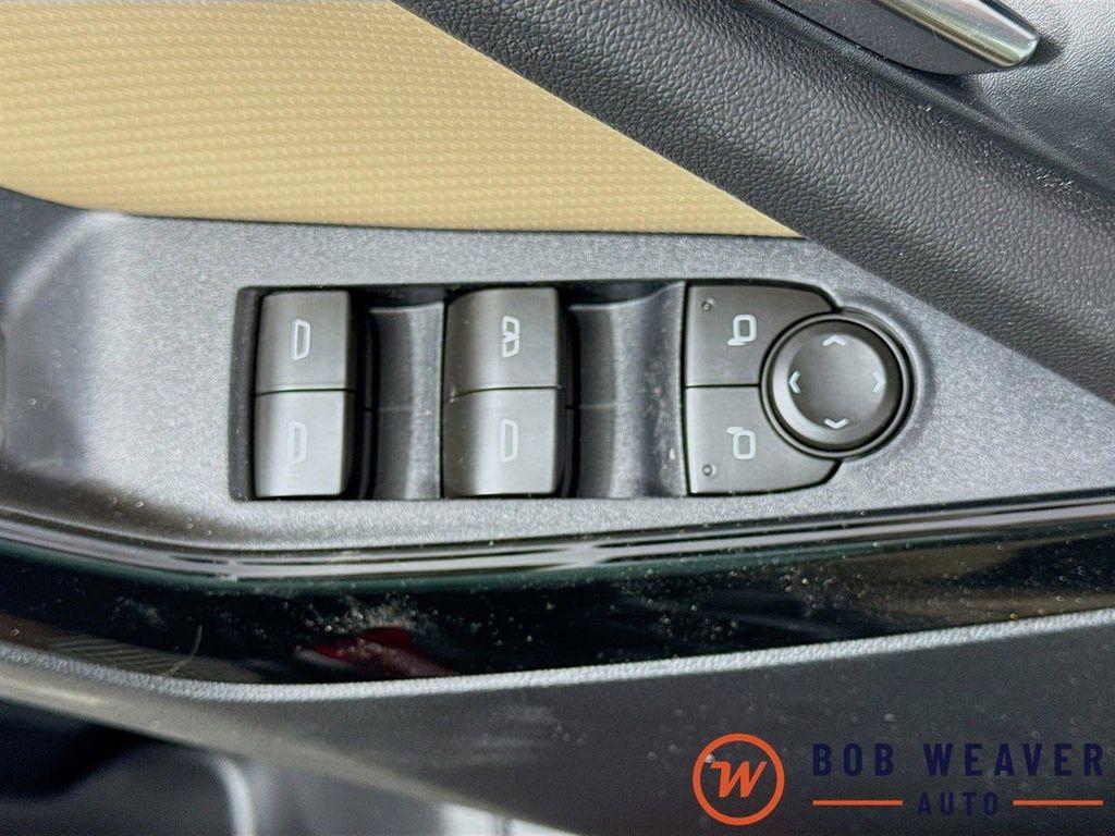 new 2026 Chevrolet Equinox car, priced at $39,018