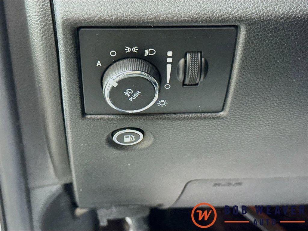 used 2017 Jeep Grand Cherokee car, priced at $12,758