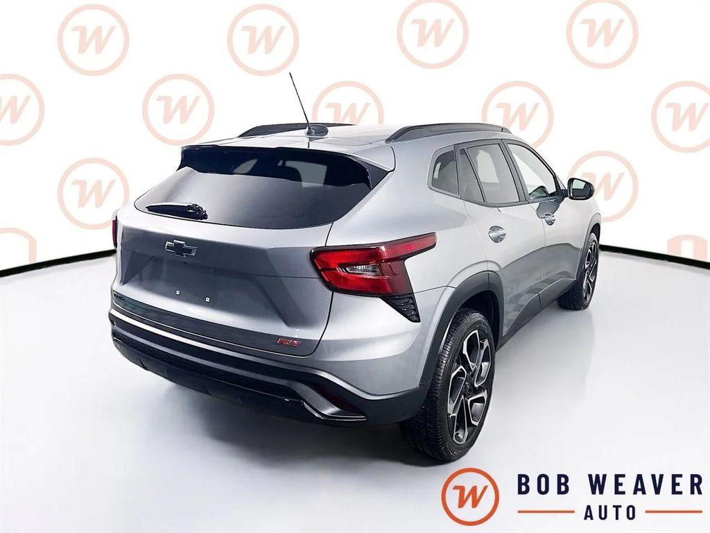 used 2024 Chevrolet Trax car, priced at $20,577