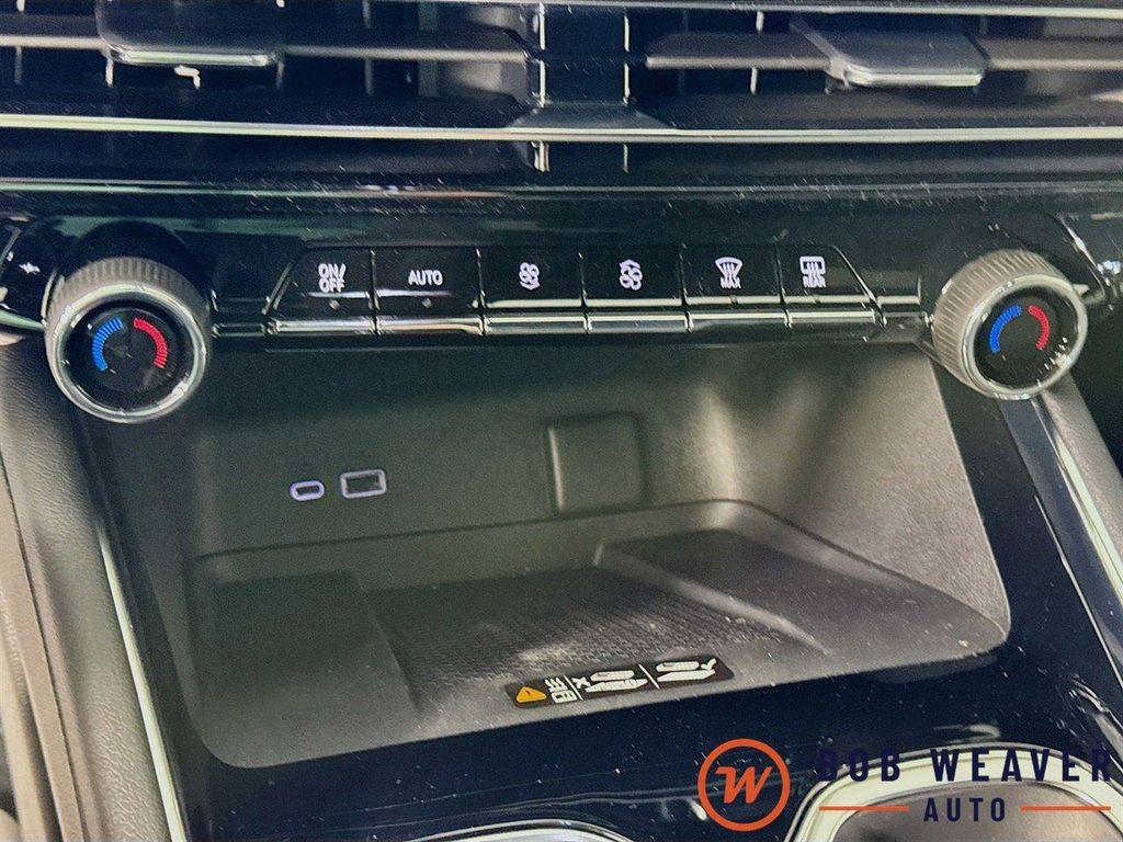 new 2026 Chevrolet Traverse car, priced at $45,254