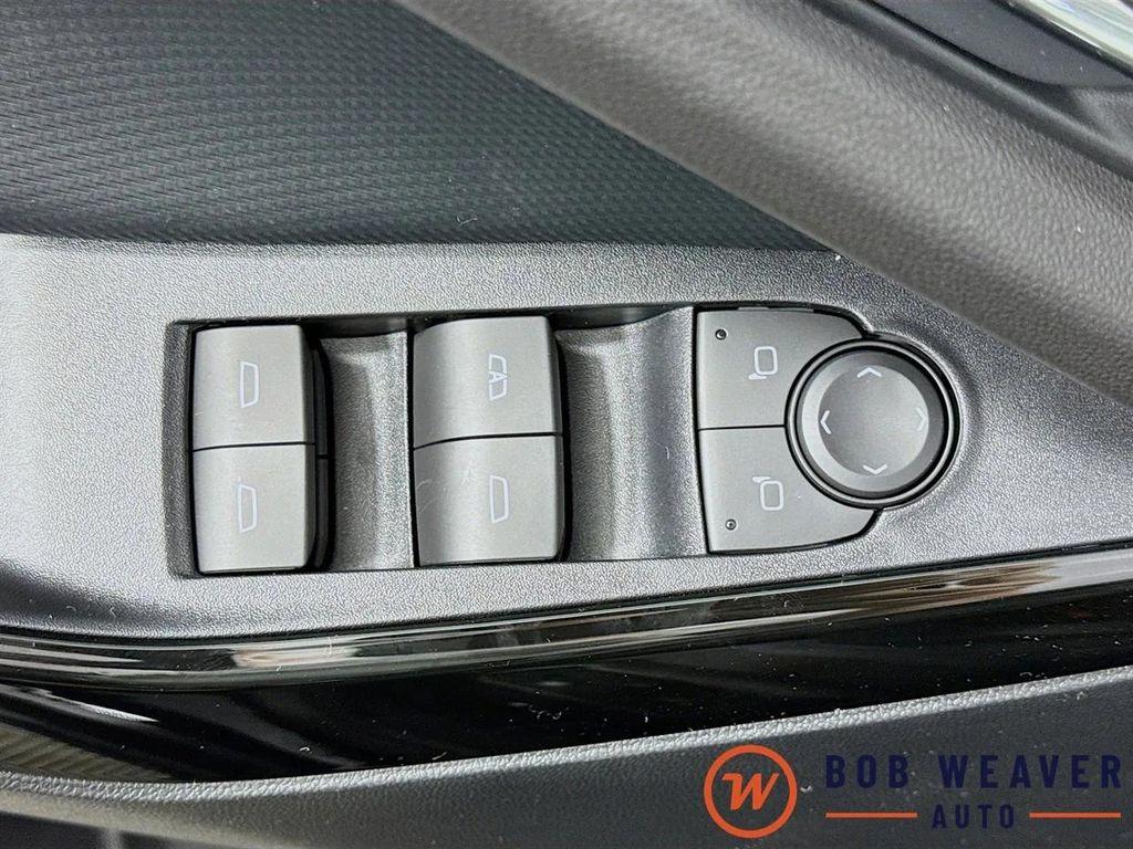 new 2026 Chevrolet Equinox car, priced at $33,773