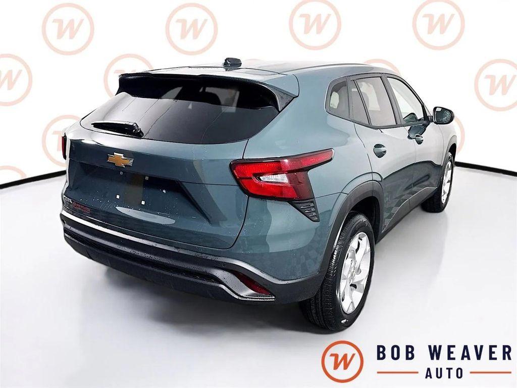 new 2026 Chevrolet Trax car, priced at $24,319