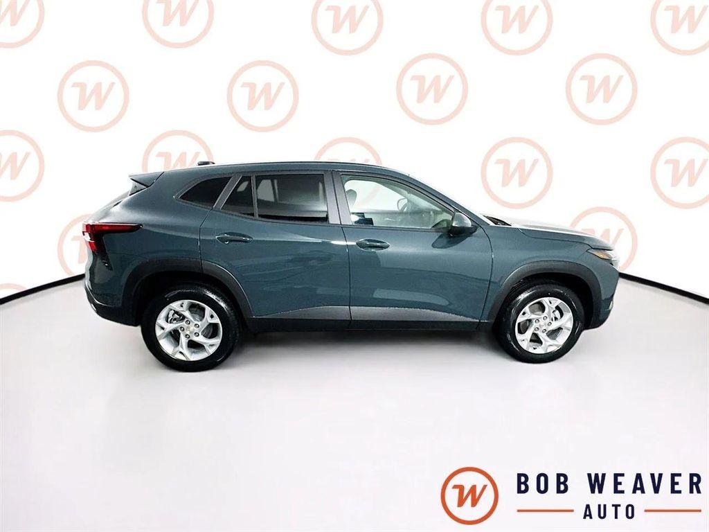 new 2026 Chevrolet Trax car, priced at $24,319