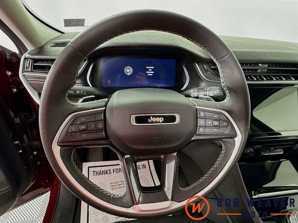 used 2023 Jeep Grand Cherokee car, priced at $28,998