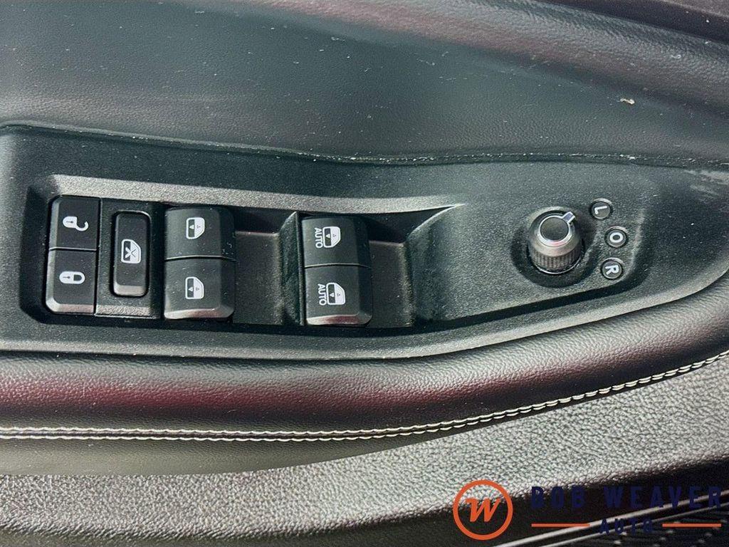 used 2023 Jeep Grand Cherokee car, priced at $28,998