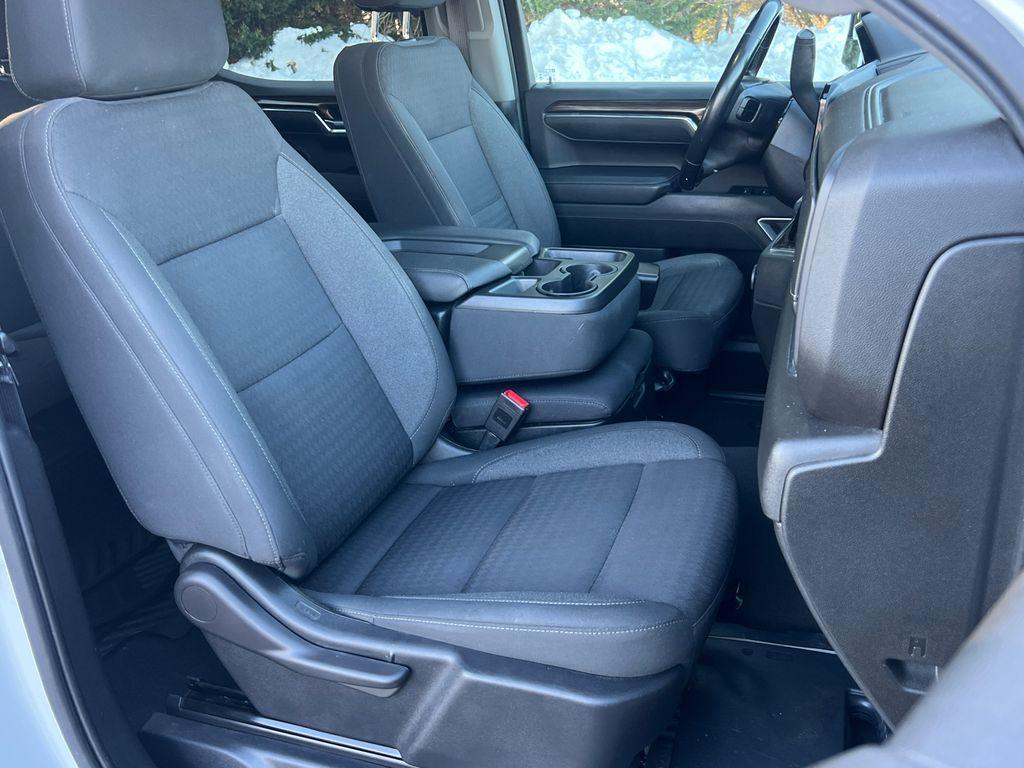 used 2023 Chevrolet Silverado 1500 car, priced at $31,900