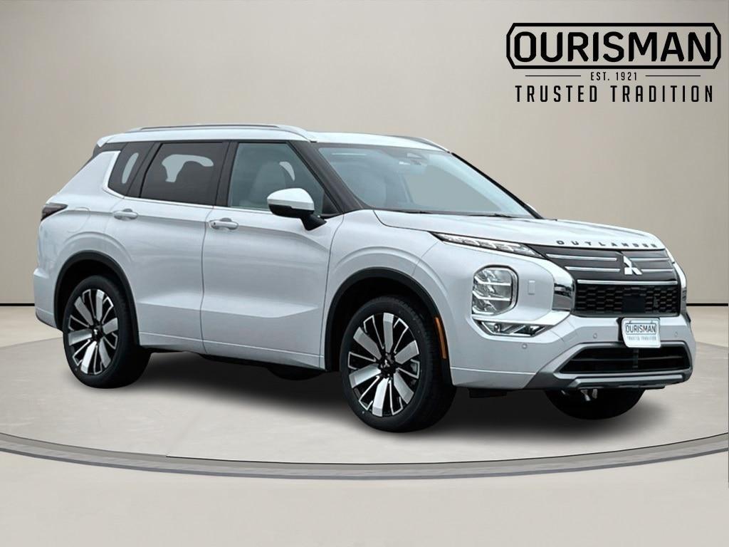 new 2025 Mitsubishi Outlander car, priced at $43,750
