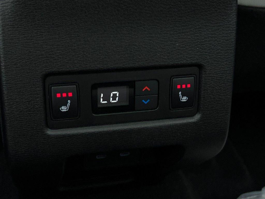 new 2025 Mitsubishi Outlander car, priced at $43,750