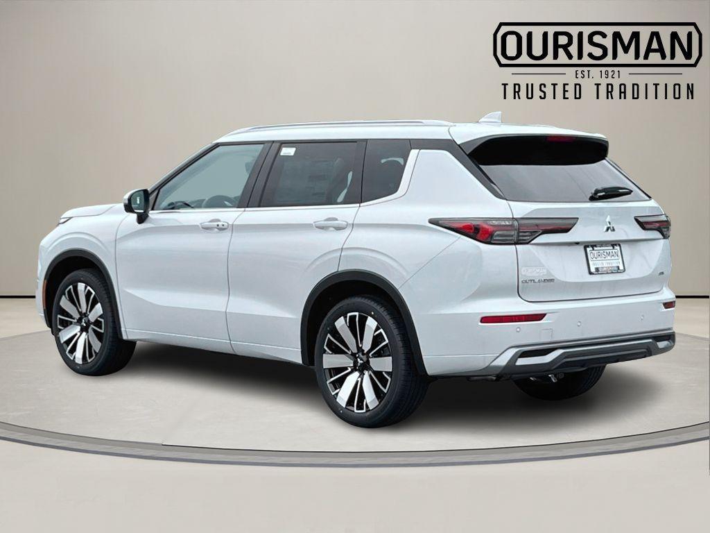new 2025 Mitsubishi Outlander car, priced at $43,750
