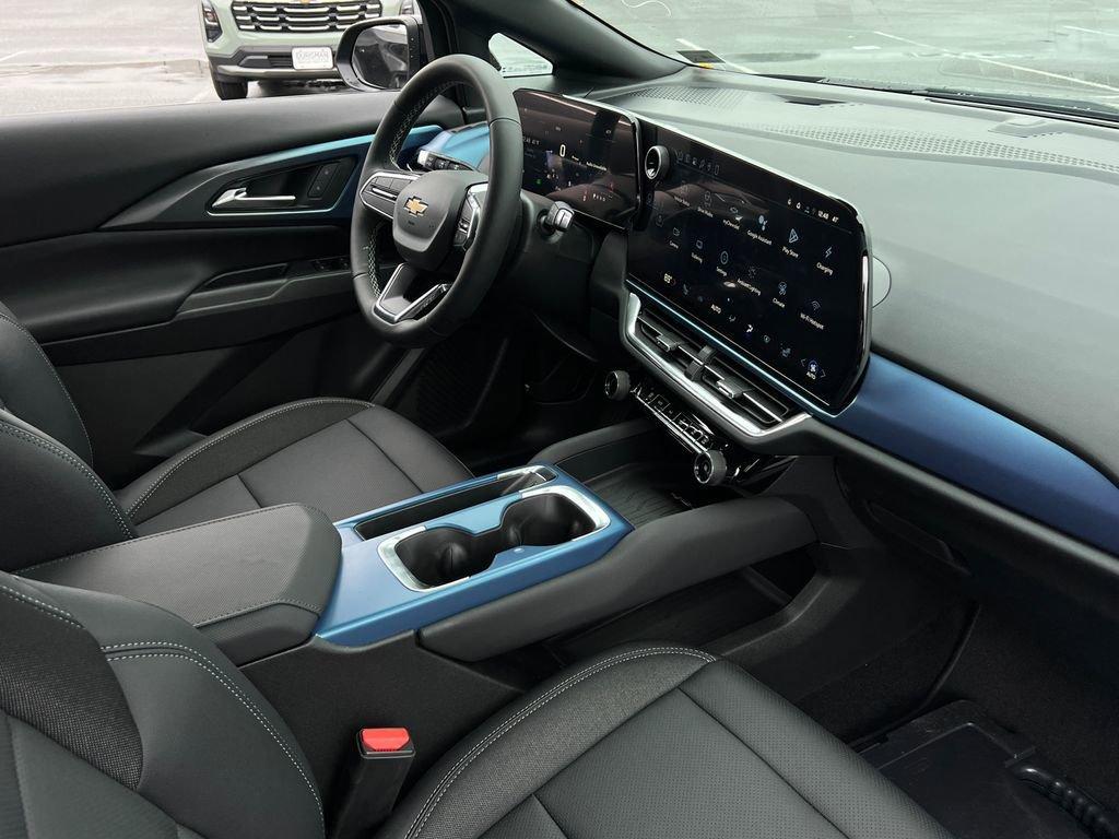 new 2026 Chevrolet Equinox EV car, priced at $40,095