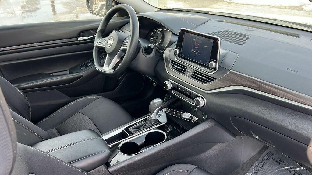 used 2024 Nissan Altima car, priced at $17,100
