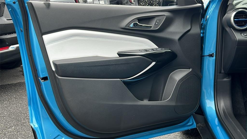 new 2026 Chevrolet Trax car, priced at $22,280