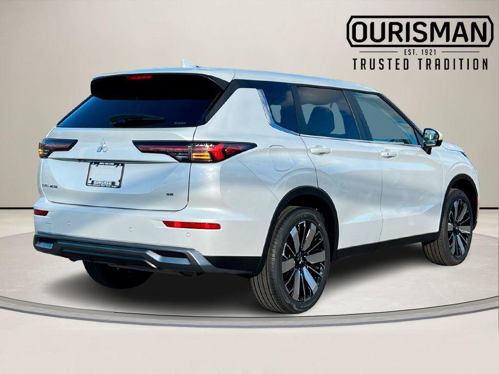 new 2026 Mitsubishi Outlander car, priced at $39,240