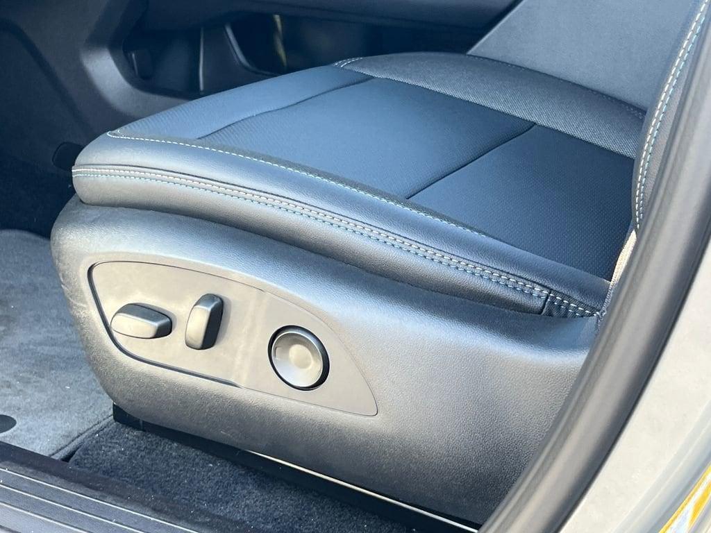 new 2026 Chevrolet Equinox EV car, priced at $36,295