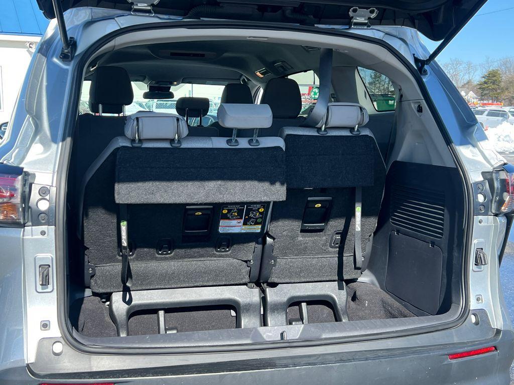used 2024 Toyota Sienna car, priced at $32,000