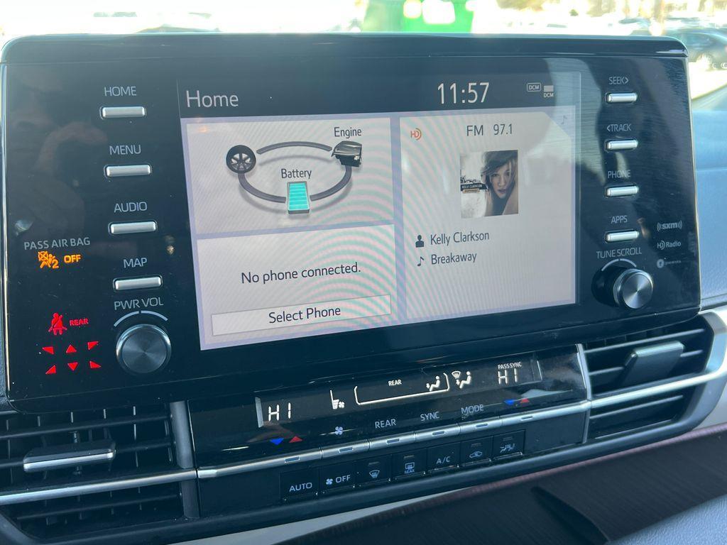 used 2024 Toyota Sienna car, priced at $32,000