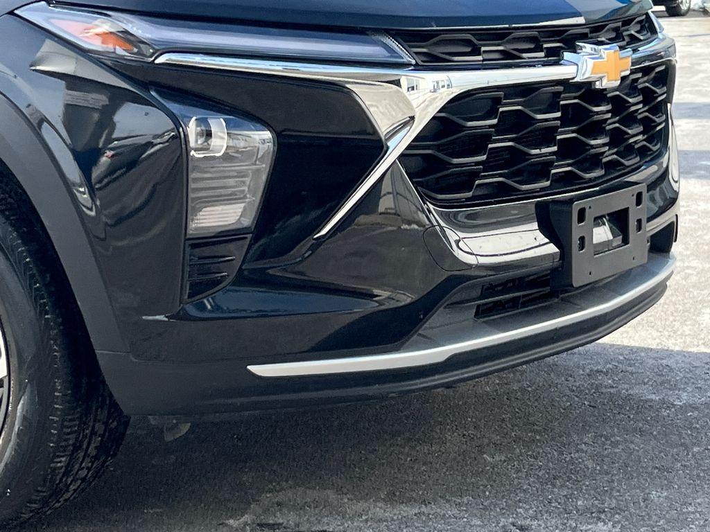 used 2024 Chevrolet Trax car, priced at $17,200