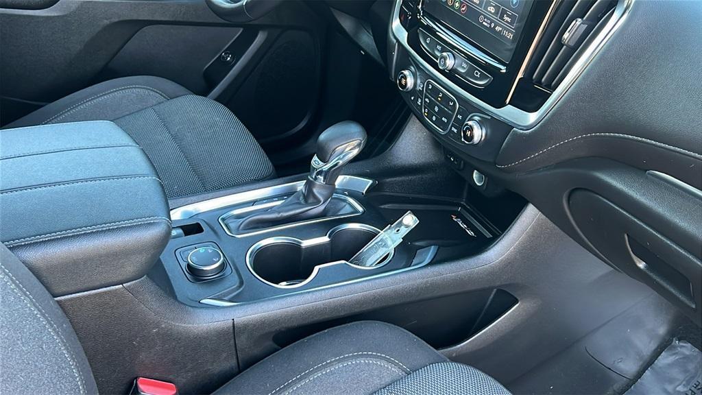 used 2022 Chevrolet Traverse car, priced at $21,000
