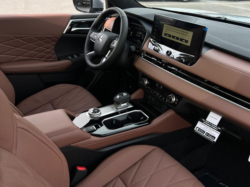new 2026 Mitsubishi Outlander car, priced at $47,020