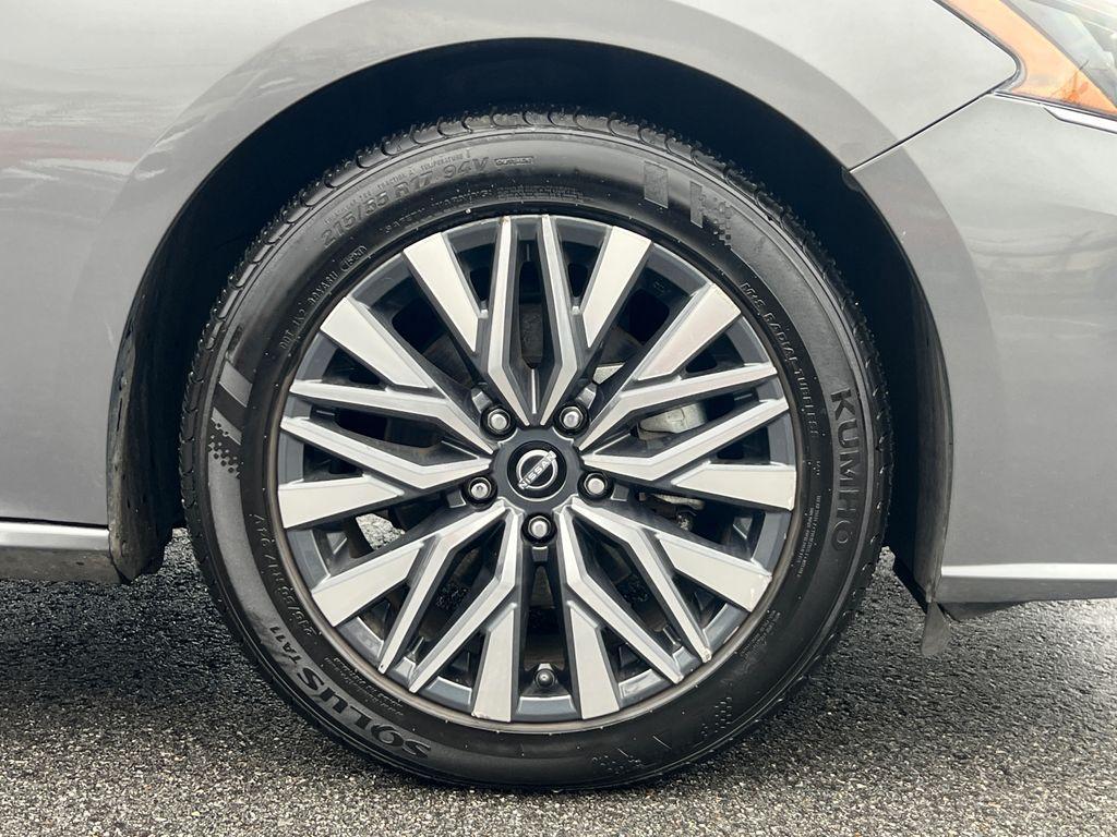 used 2024 Nissan Altima car, priced at $17,500