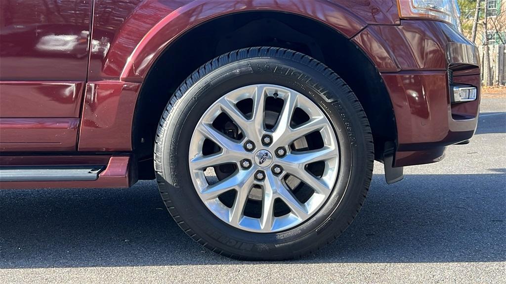 used 2017 Ford Expedition car, priced at $16,000