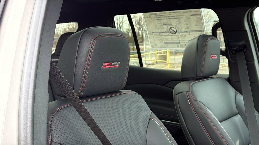 new 2026 Chevrolet Traverse car, priced at $51,095