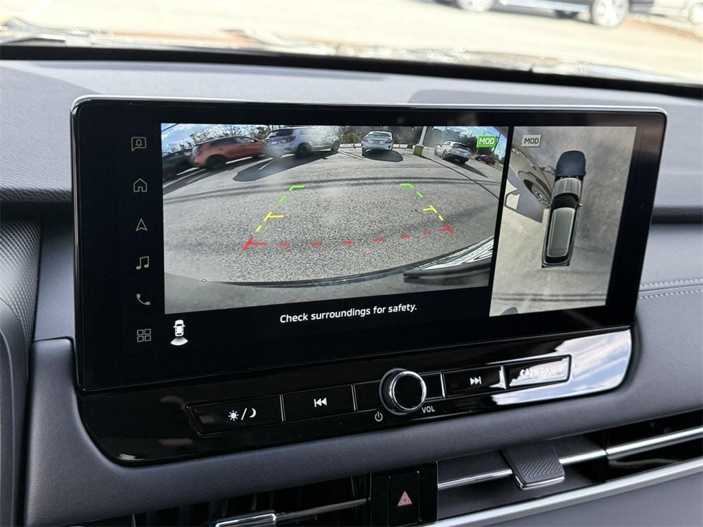 new 2025 Mitsubishi Outlander car, priced at $38,205