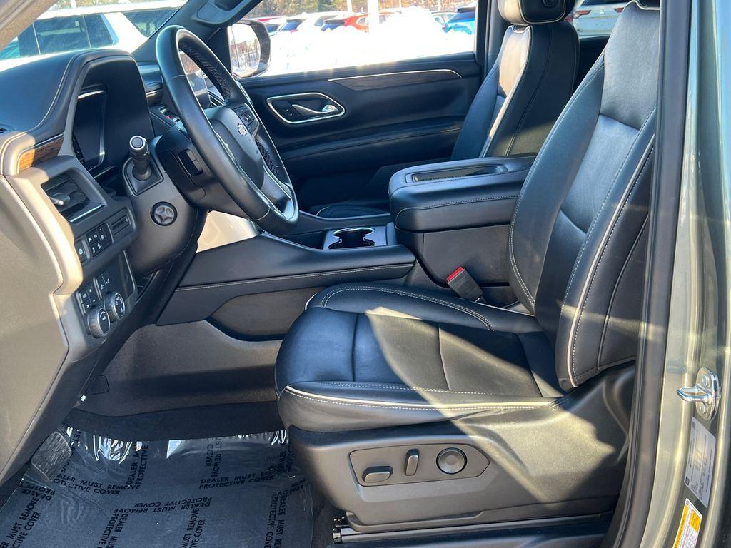 used 2023 Chevrolet Suburban car, priced at $39,800