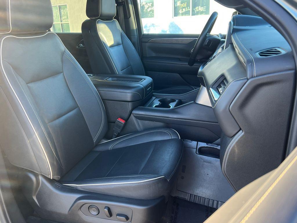 used 2023 Chevrolet Suburban car, priced at $39,800