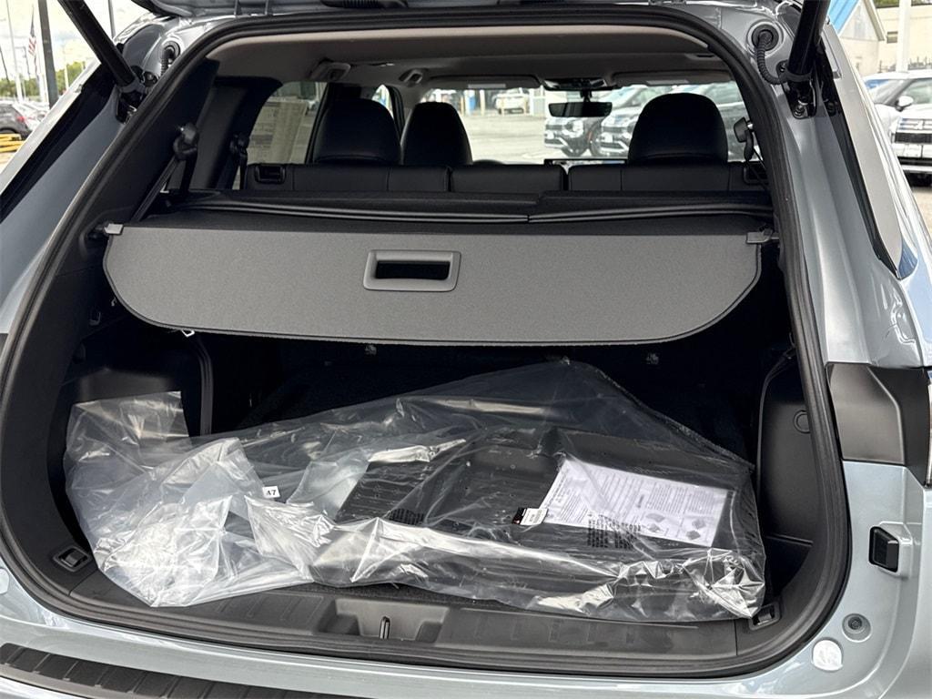 new 2025 Mitsubishi Outlander car, priced at $44,060