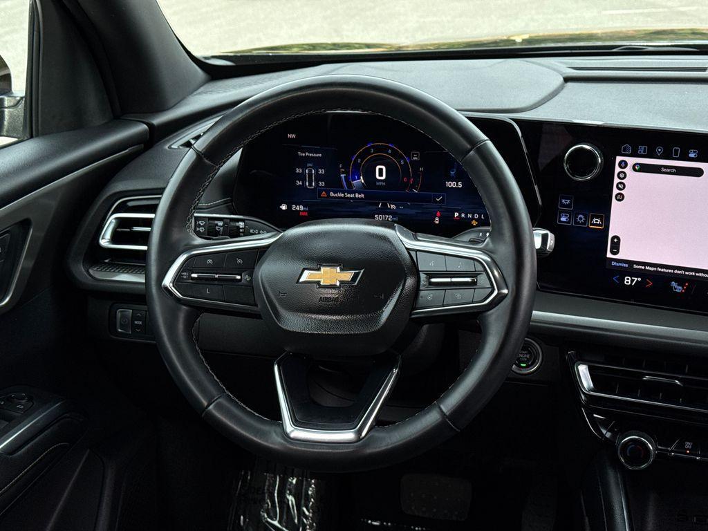 used 2024 Chevrolet Traverse car, priced at $29,500