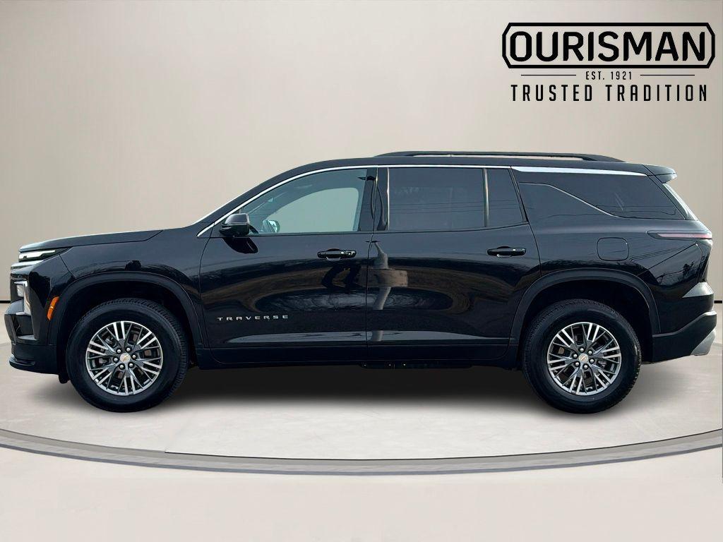 used 2024 Chevrolet Traverse car, priced at $29,500