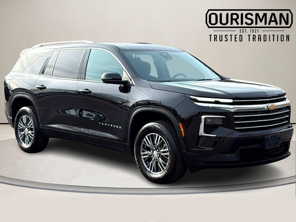 used 2024 Chevrolet Traverse car, priced at $29,500