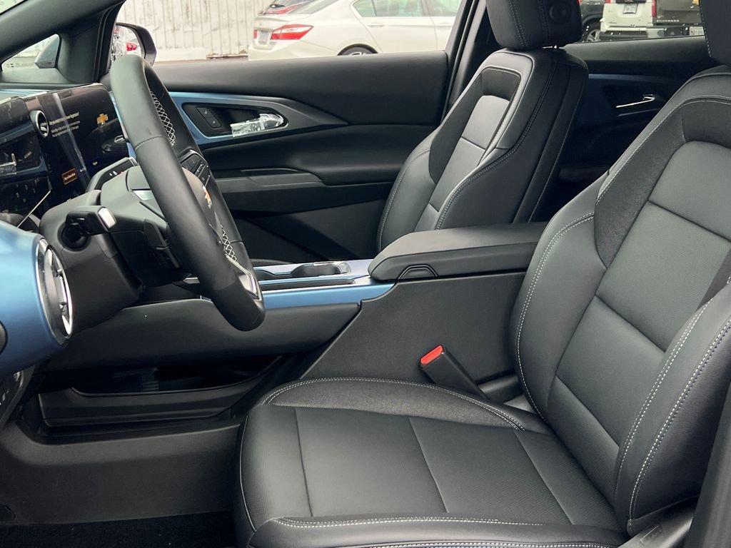 new 2026 Chevrolet Equinox EV car, priced at $40,095