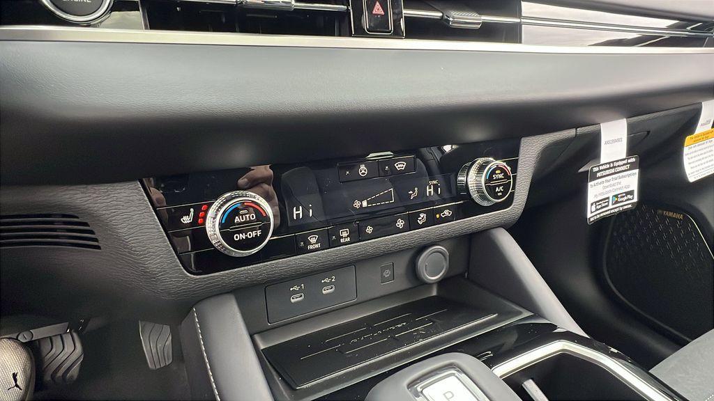 new 2026 Mitsubishi Outlander car, priced at $43,545