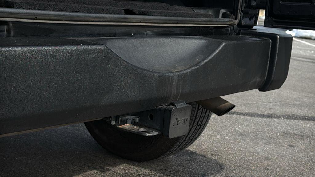 used 2016 Jeep Wrangler Unlimited car, priced at $13,000