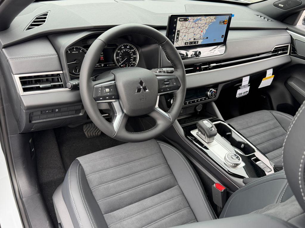 new 2026 Mitsubishi Outlander car