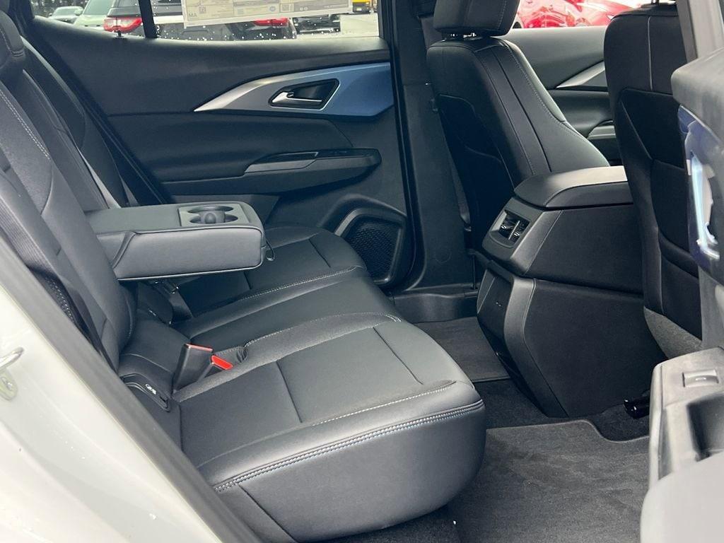 new 2026 Chevrolet Equinox EV car, priced at $40,095