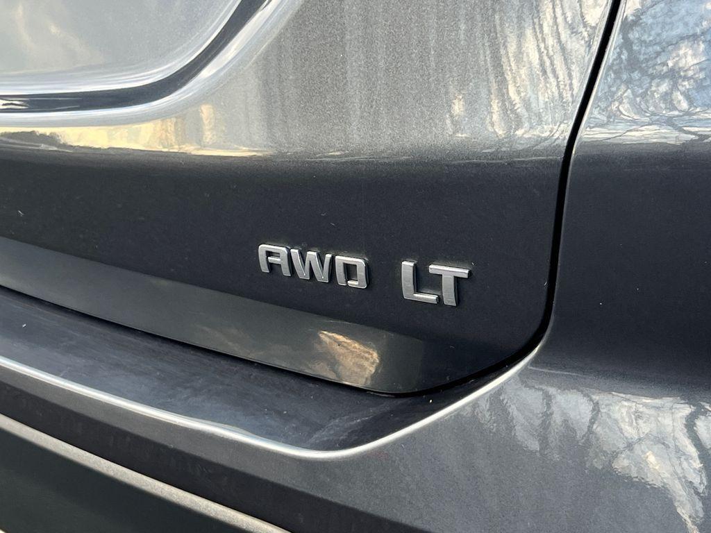 used 2023 Chevrolet Equinox car, priced at $16,500